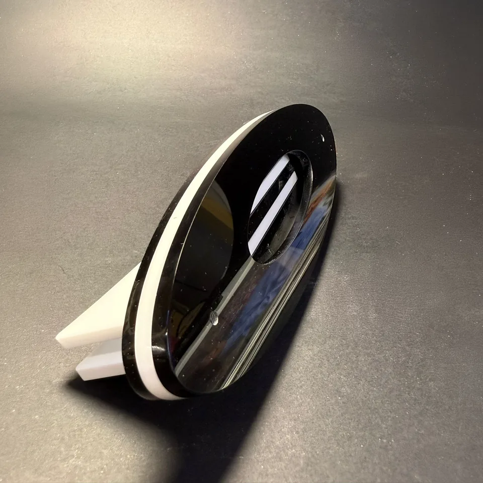 Custodia della Memoria: Portareliquie di Design in Plexiglass con Portafoto