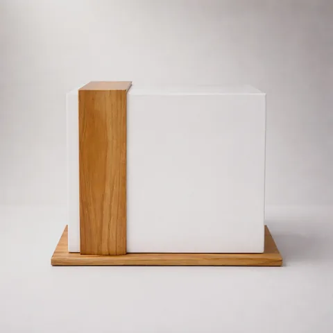 Urn Essence